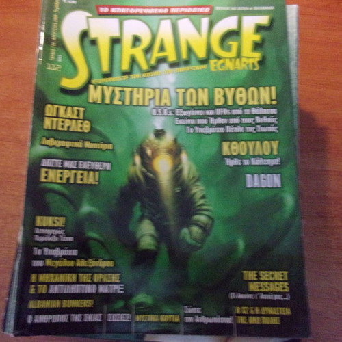 Strange 10 magazines pack