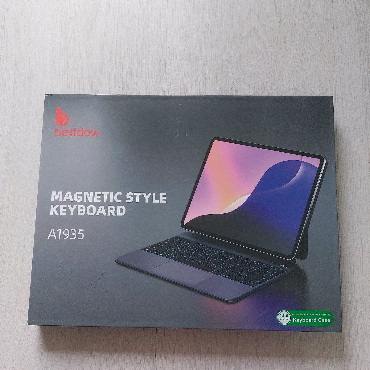 Bettdow A1935 Magnetic Keyboard for iPad… - € 45,00 - Vendora.cy