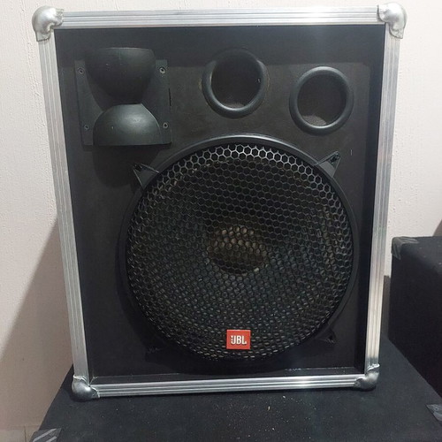 Professional speaker with JBL 15" woofer used, Monacor horn and crossover