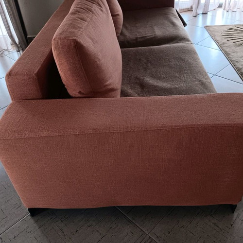 Living room set with 3-seat and 2-seat sofa used with throws