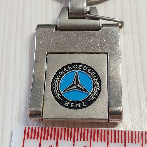 Metal Mercedes-Benz keychain used, blue and silver