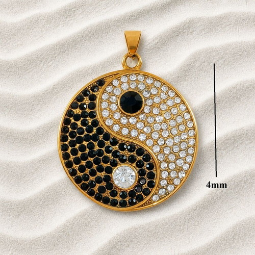 Pendant with Venetian chain made of stainless steel and crystals new