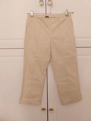 Capri pants GAP beige, like new, size M 38 10