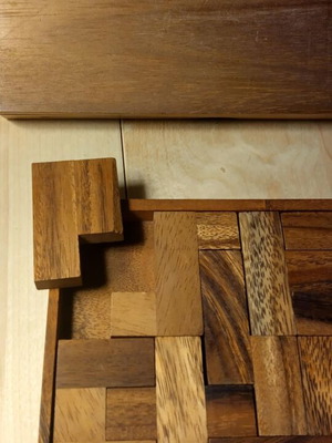 Wooden puzzle like new for adults and children over 7 years old