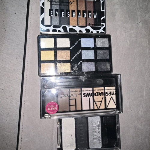 Eyeshadow palettes for eyebrows and blush like new