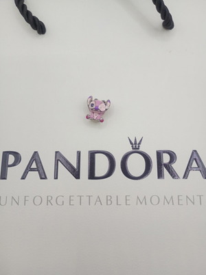 Pandora Angel symbol charm, pink