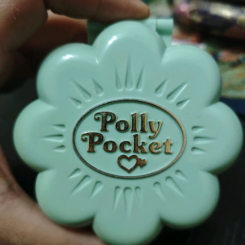 Polly Pocket Midge's Flower Shop used 36-year-old complete toy