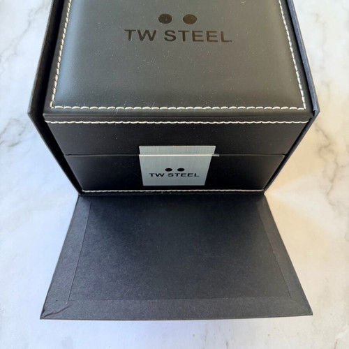 TW Steel TW682 Renault CEO RF1 Team Chronograph men's watch used