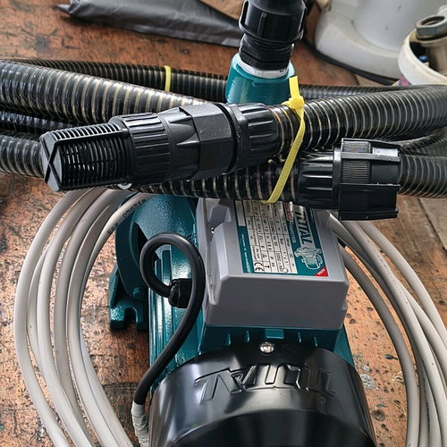 Water pump 1hp single-phase complete like new