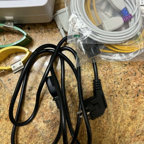 Contec ECG1200G electrocardiograph new complete set