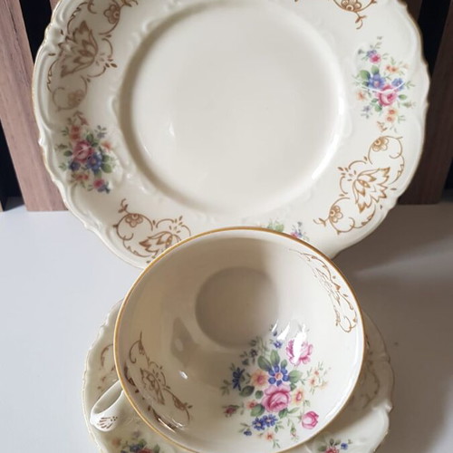 Bavaria Trio like new porcelain decoration set
