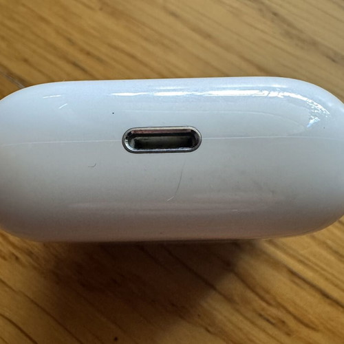 Apple AirPods 3rd Generation with MagSafe Charging Case used