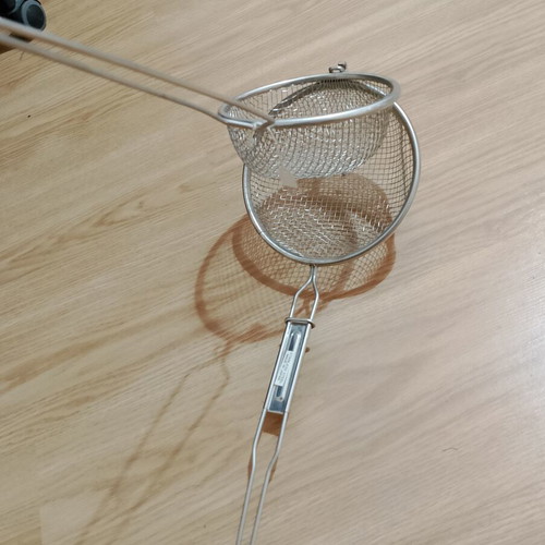 Kitchen tool deep fry strainer like new