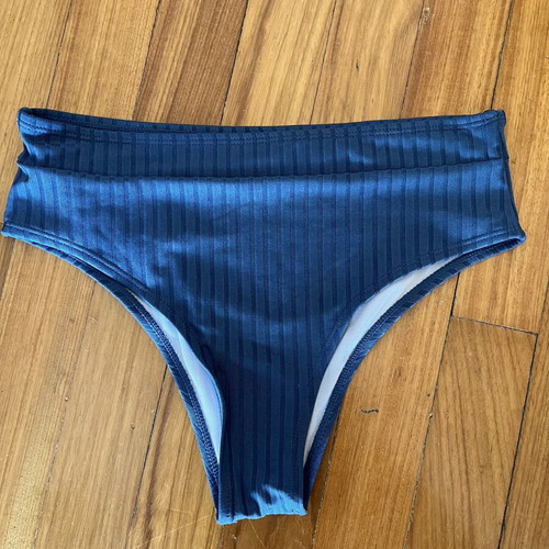Bikini Shein like new, blue striped