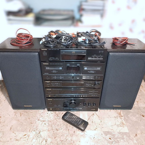 Technics complete stereo sound system from early 90s
