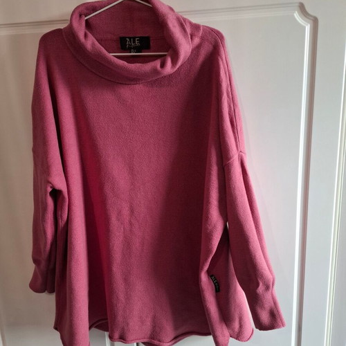 ALE pink oversized turtleneck knit sweater like new