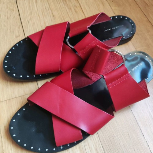 Leather sandals new, red, size 40