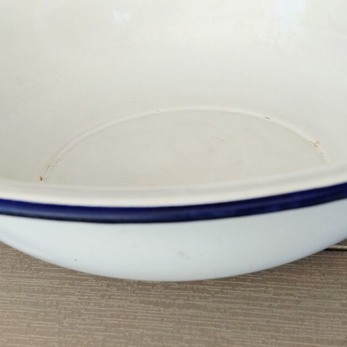 Vintage enamel basin from Yugoslavia, 1960s