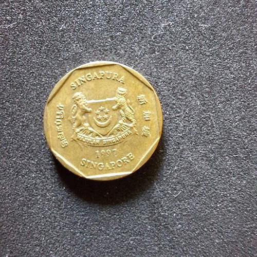 Singapore 1 Dollar Coin 1997 used
