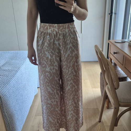 Summer pants by NOO like new, airy white and beige XS