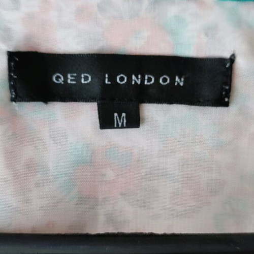 Crop floral cape jacket Qed London like new, size M