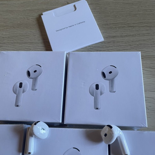 Apple AirPods 4 Pro, brand new