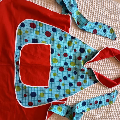 Vintage kitchen apron retro design like new