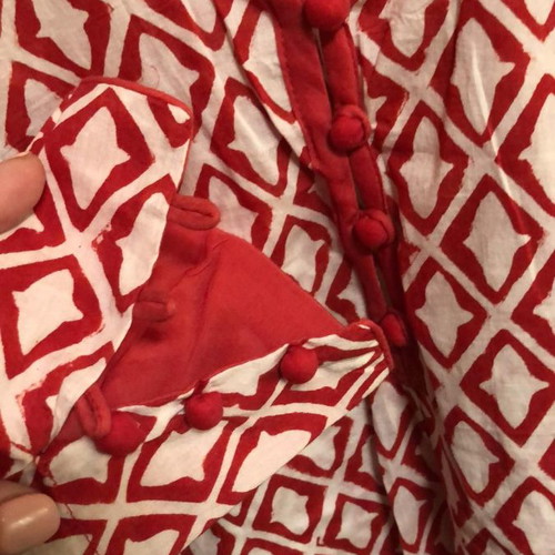 Kids Caftan size 2 like new, cotton with geometric pattern