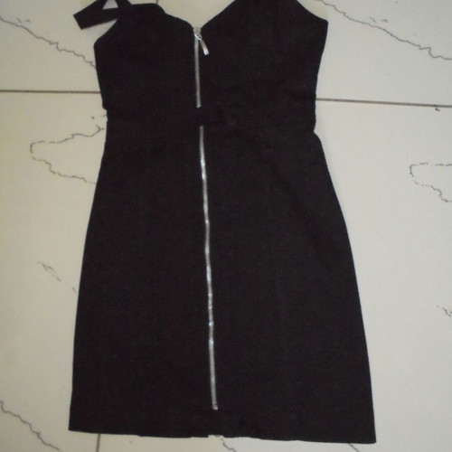 Madlen dress used small size black