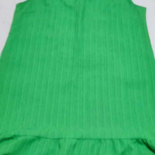 Summer dress green, like new, size Large