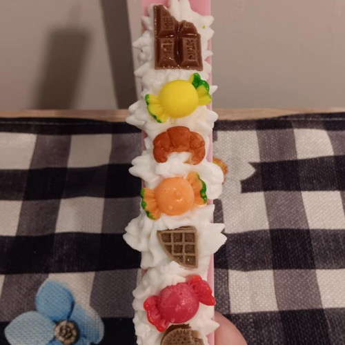 Handmade pink flat candle 21 cm with Bubble Gum scent