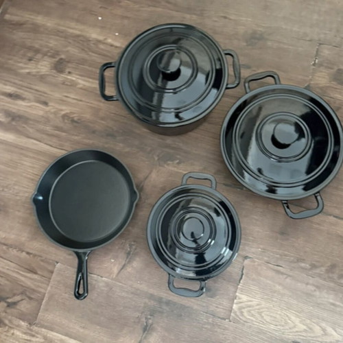 Pots and pans new