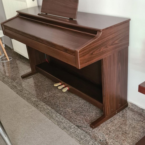 Laite digital piano 88 hammer action with 3 pedals