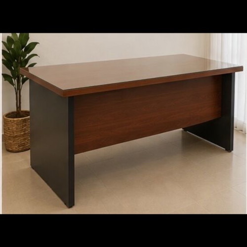 Large executive desk 200×90 cm with protective glass, like new