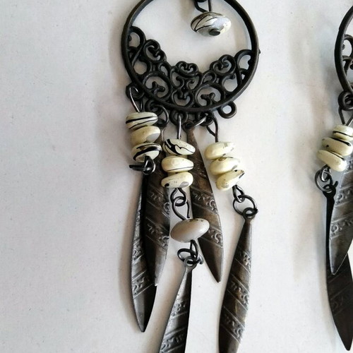 Boho Vintage Dreamcatcher Earrings with Bronze Details like new