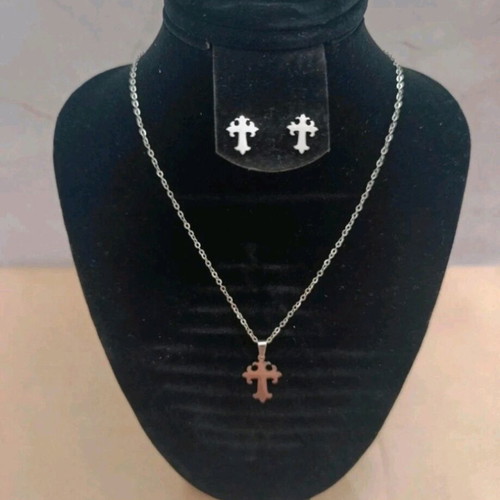 Necklace and earrings set new, silver