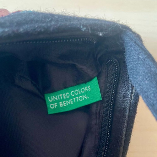 Benetton crossbody bag with sequins like new, multicolor