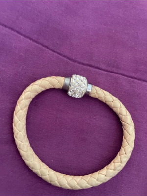Bracelet with Magnetic Clasp new, beige and silver