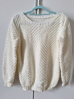 Knitted handmade women's sweater new, white, one size
