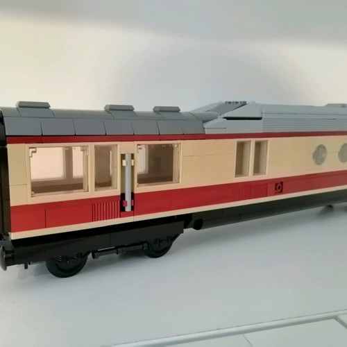 Trans Europe Express train like new, 2230 pieces, 130 cm length