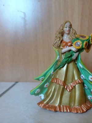 Papo figure like new