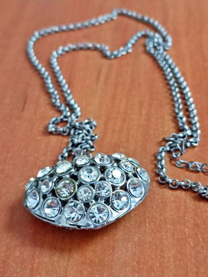 Heart with stones used, large and beautiful