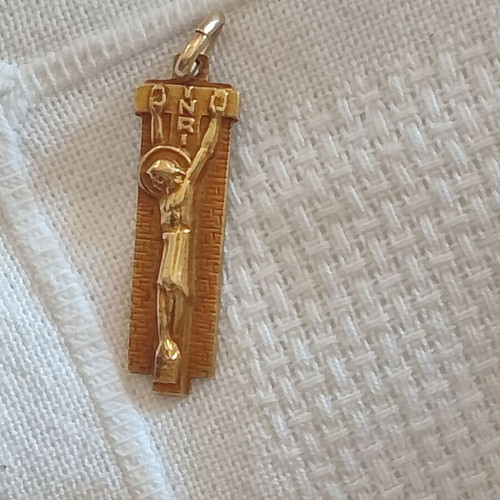 Gold cross pendant (Crucifix) 18K, INRI engraving
