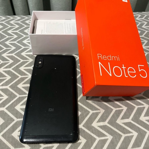 Redmi Note 5 used with broken screen, black