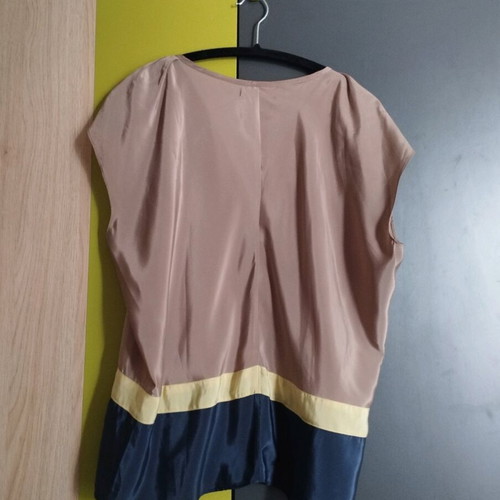 Saint Tropez women's blouse like new, size M, beige and blue
