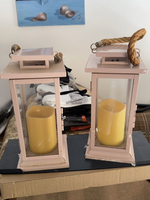 Pink Lanterns Set Medium Size Like New