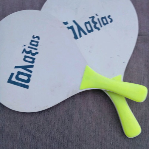 Plastic rackets used, set of 2, Galaxias