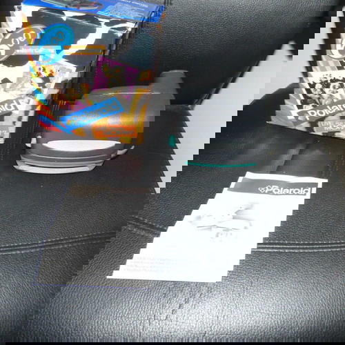 Φωτογραφική μηχανή Polaroid 600 μεταχειρισμένη σε κουτί