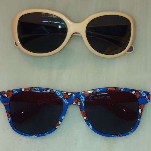 Marasil Marvel Kids Sunglasses pack of 2 like new, colorful