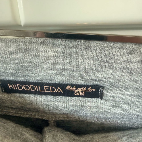 Nidodileda pants like new, white and gray